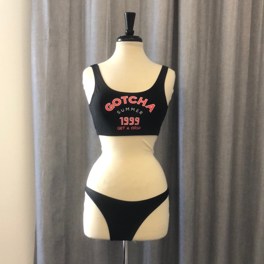 2 piece Gotcha swimsuit